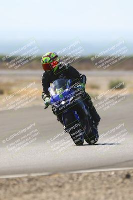 media/Sep-20-2025-TrackDaz (Sat) [[27f0cde673]]/C Group/240pm (Turn 9)/